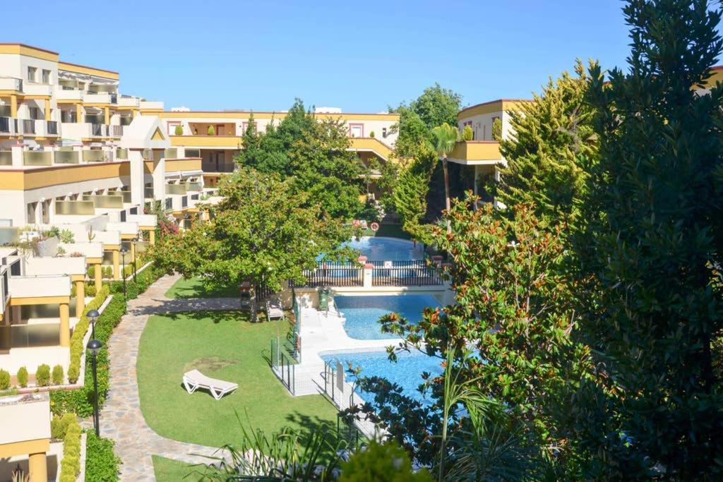 Romana Playa Marbella Bagian luar foto