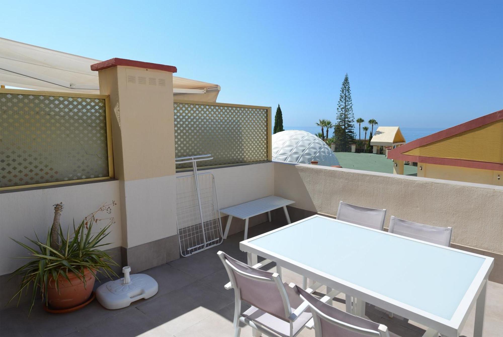 Romana Playa Marbella Bagian luar foto