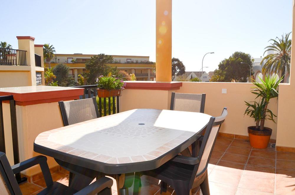 Romana Playa Marbella Bagian luar foto