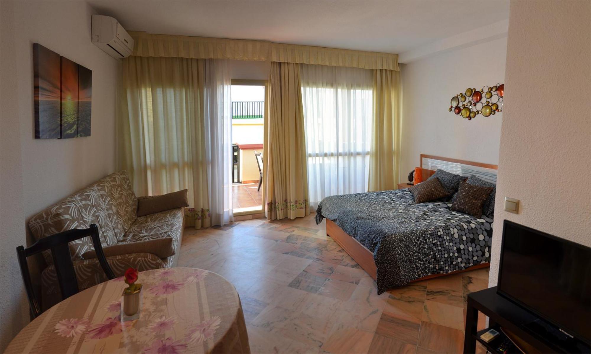 Romana Playa Marbella Bagian luar foto