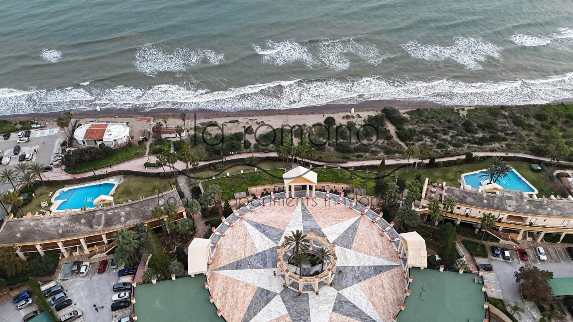 Romana Playa Marbella Bagian luar foto