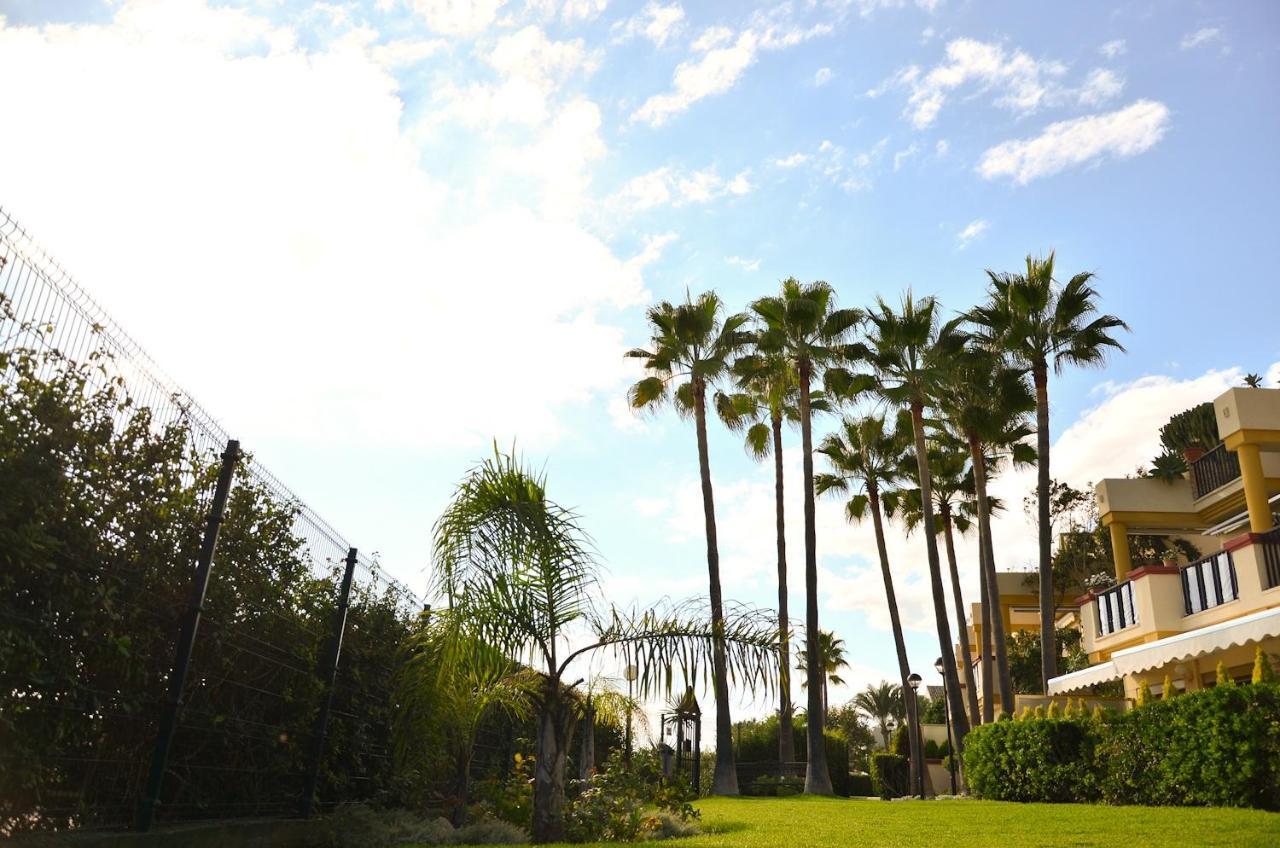Romana Playa Marbella Bagian luar foto